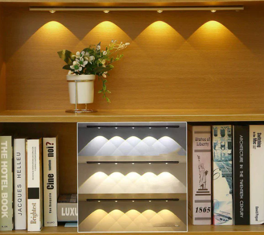 Luminária Recarregável Com Sensor de Movimento